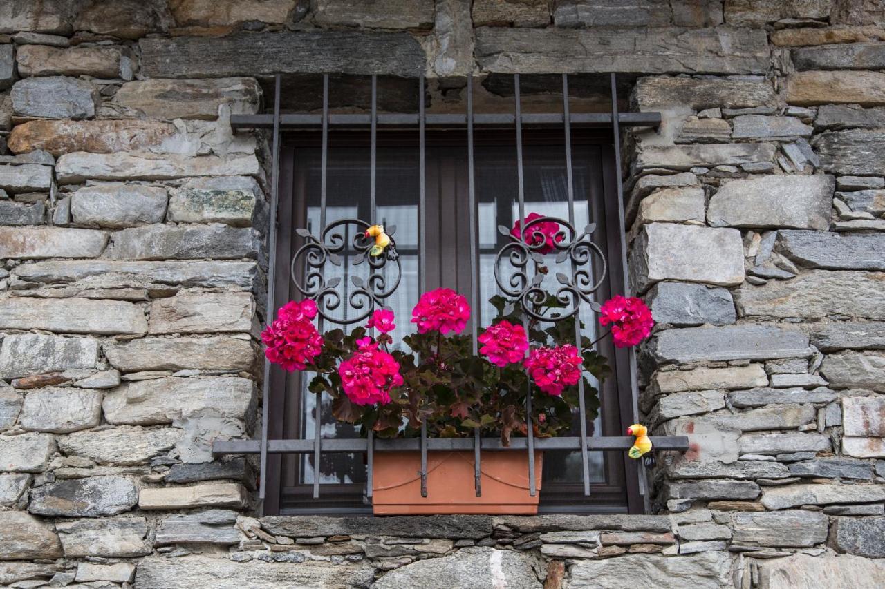 Corte Di Cavne' Villa Miazzina Esterno foto